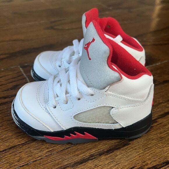 JORDAN 5 RETRO FIRE RED SILVER TONGUE 5C - Picture 2 of 5